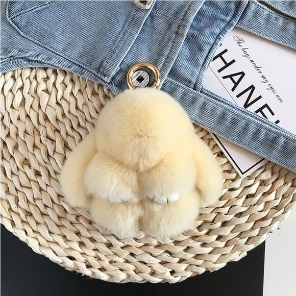 Real Rabbit hair pompom keychain - KC032 Ivory - Picture 2 of 5